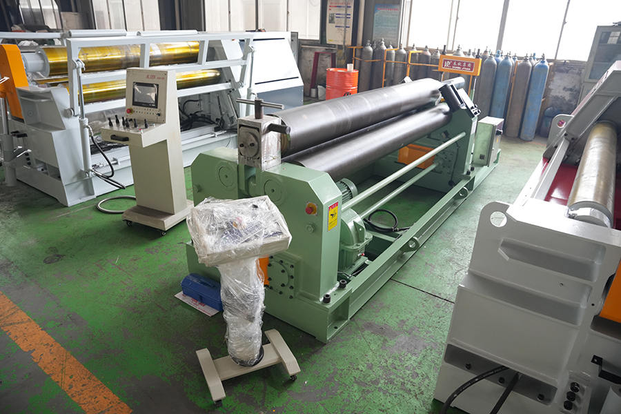 Auger และ Impeller ออกแบบเครื่องเป่าหิมะแบบพกพาได้อย่างไรทำให้เกิดระยะห่างจากการขว้างหิมะและความกว้างของการล้างได้อย่างไร